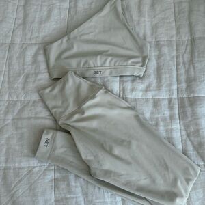 Women’s Active Wear Set